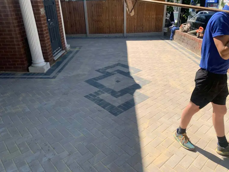 All Pave Feature paving with cleaner layout